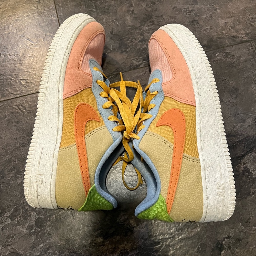 Nike Air Force 1